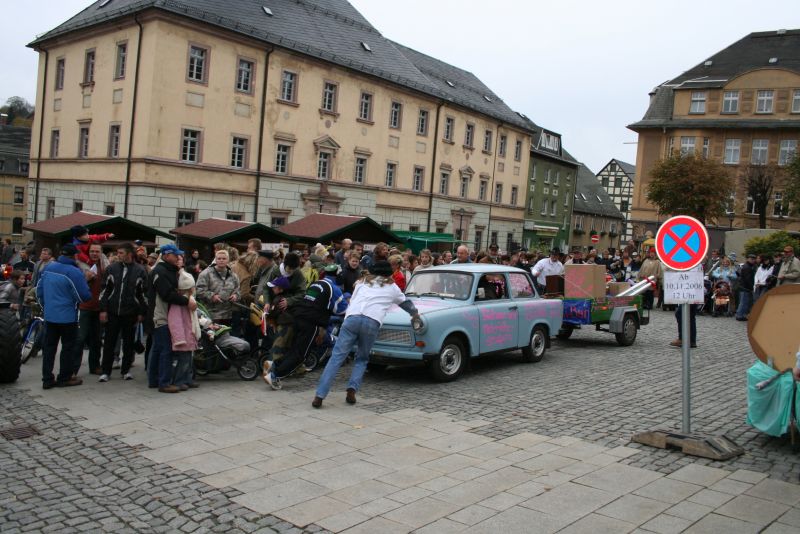 Schl&uuml;ssel&uuml;bergabe