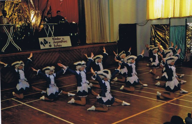 Kinder- und Jugendtanzschau