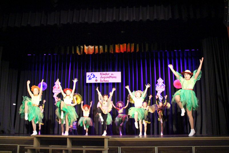 Kinder- und Jugendtanzschau