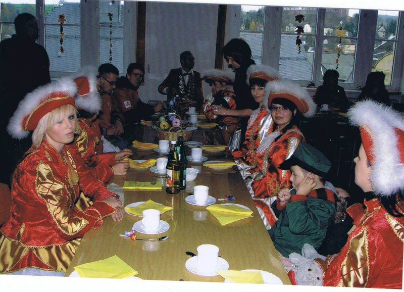 Schl&uuml;ssel&uuml;bergabe