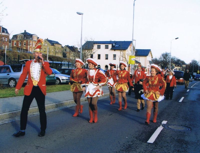 Schl&uuml;ssel&uuml;bergabe