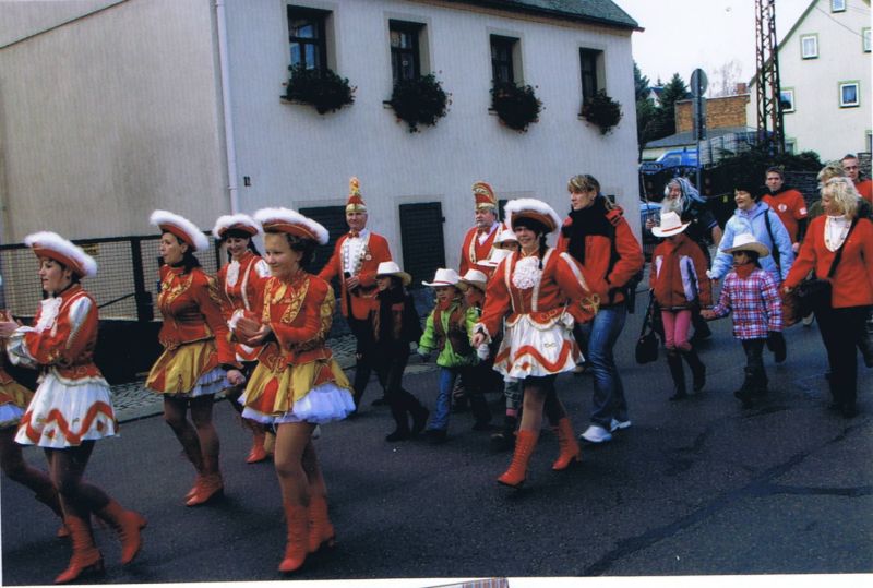 Schl&uuml;ssel&uuml;bergabe